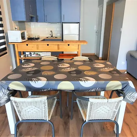 Amplio En Planta Baja Con Terraza Y Jardin, Cerca De La Playa Carboneras, - Es-170-1 Lägenhet *