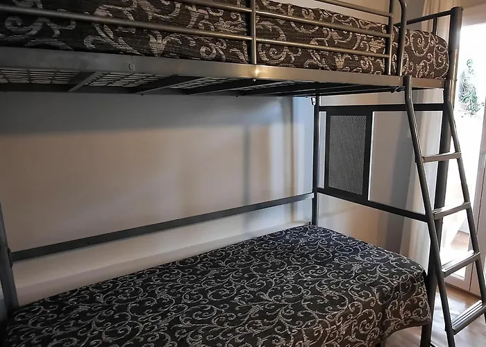 Amplio En Planta Baja Con Terraza Y Jardin, Cerca De La Playa Carboneras, - Es-170-1 兰卡